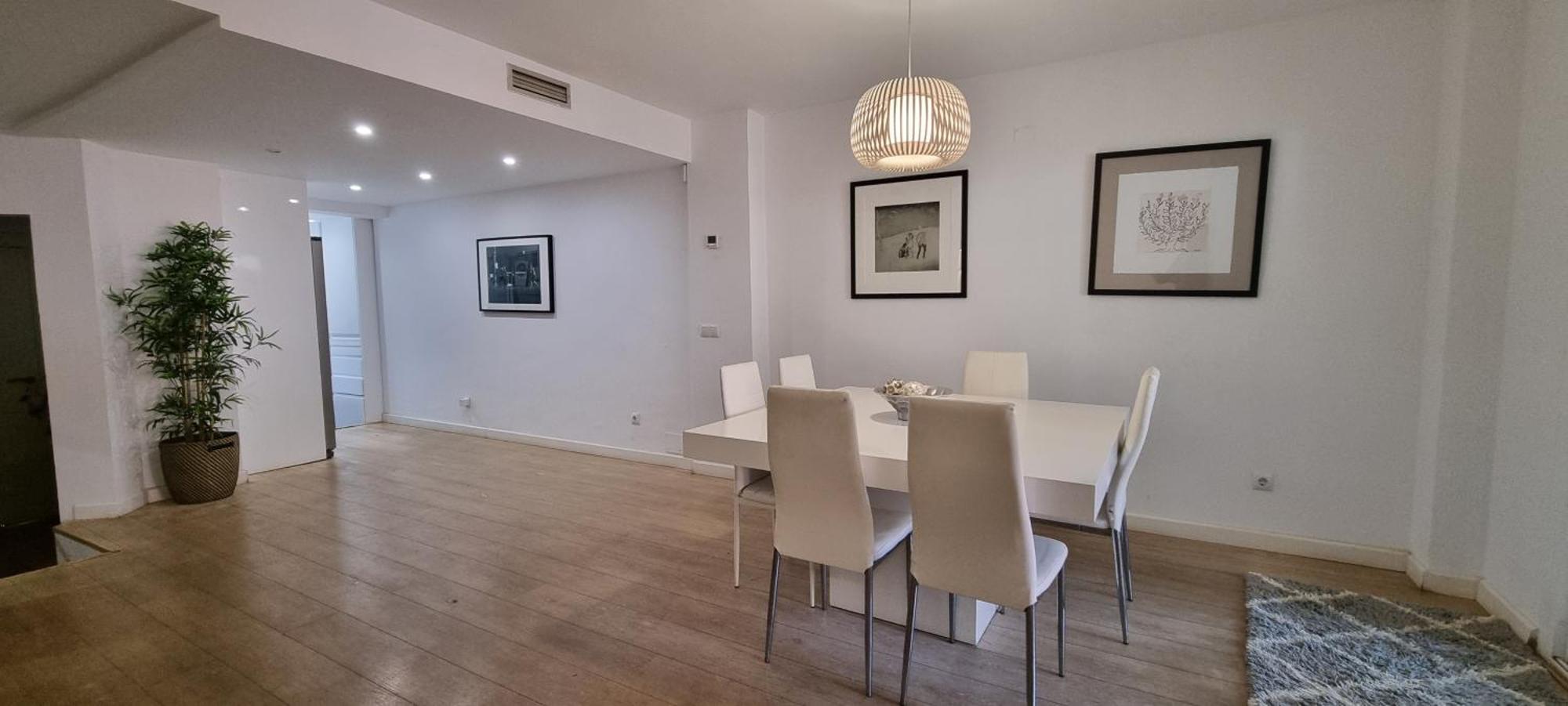 Casa vacanze 4 Bed House With Pool Walk To Puerto Banus Fast Internet *