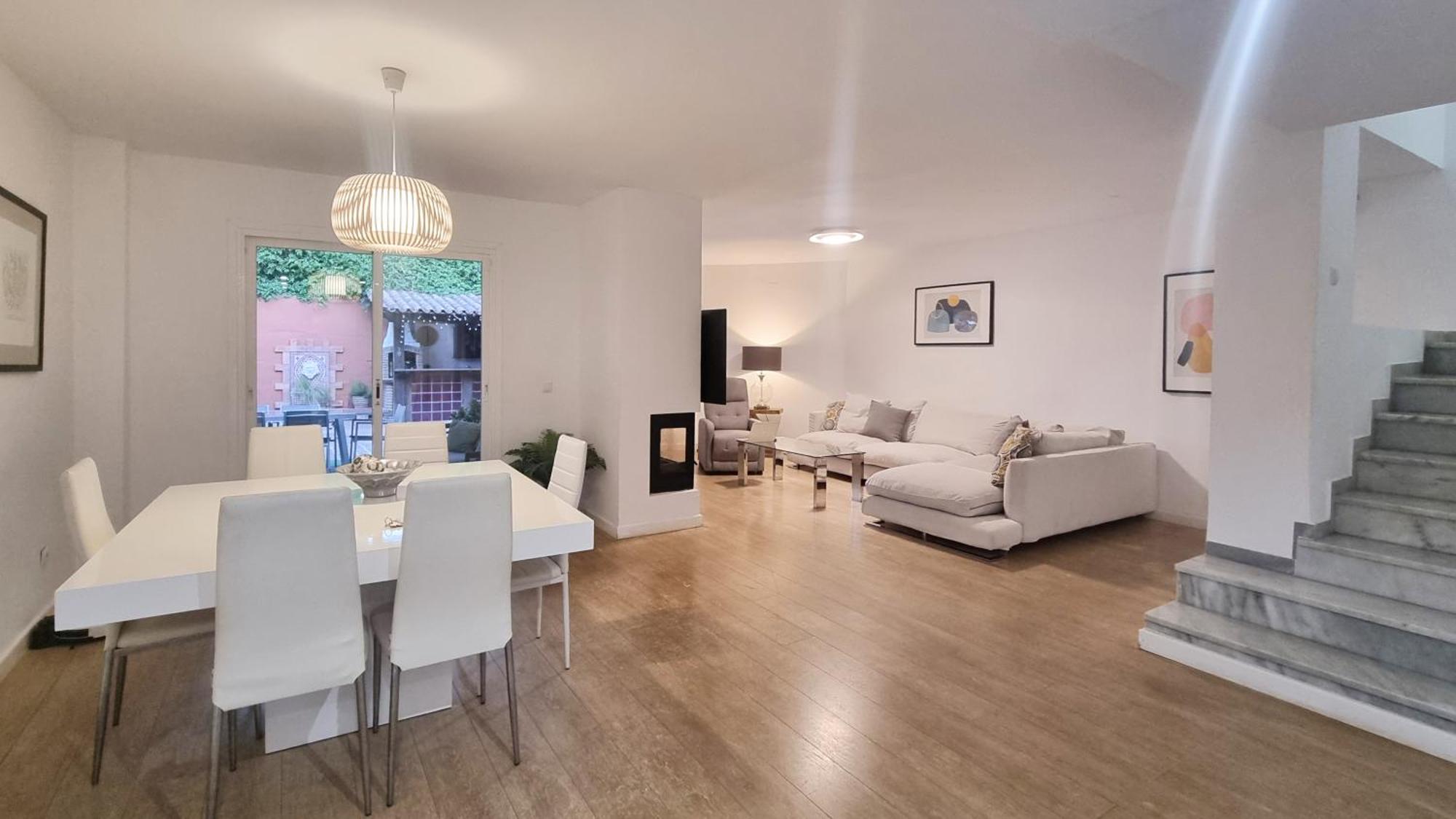 4 Bed House With Pool Walk To Puerto Banus Fast Internet Marbella