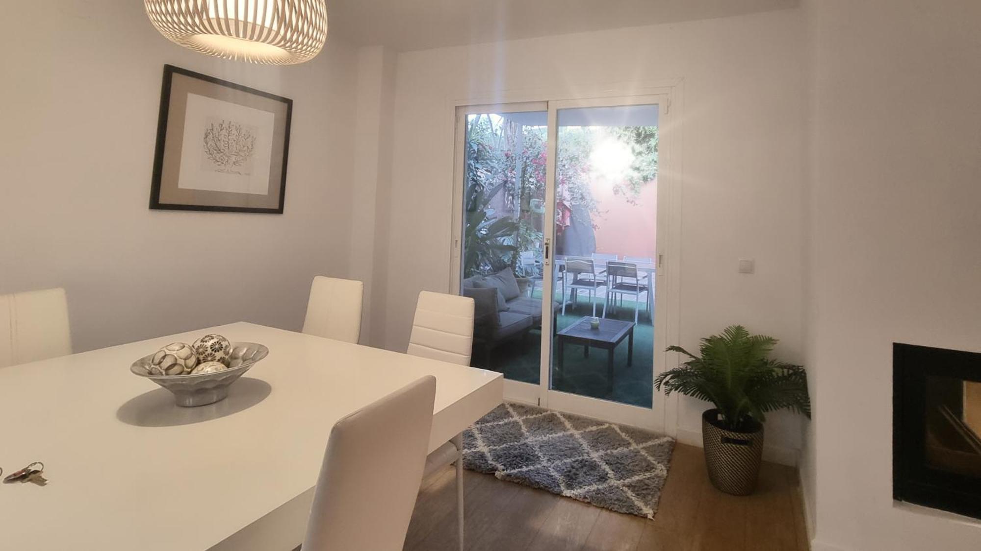 4 Bed House With Pool Walk To Puerto Banus Fast Internet